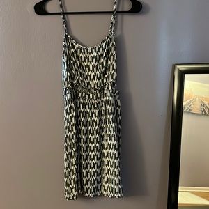 Short Dress with adjustable spaghetti straps. Divided by H&M Women’s Size 6